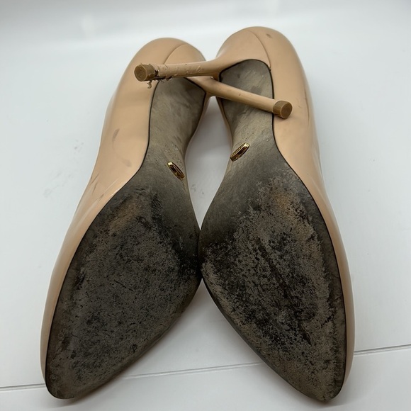 Sergio Rossi Godiva Patent Pumps. 39 - Picture 14 of 16